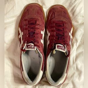 Asics Onitsuka Tiger Sneakers, Size: 10.5 (Men’s)